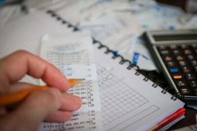 Verificar validez de facturas con código QR